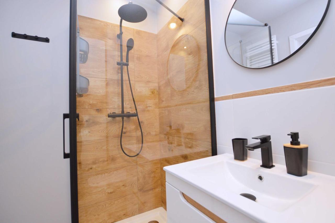 Nowoczesne Apartamenty 3City W Gdansku Z Parkingiem By Noclegi Renters Esterno foto